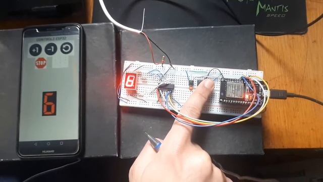 Micropython | ESP32 | A counter with remote control | Final Demo смотреть онлайн