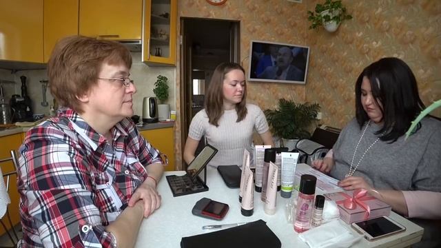 ВЛОГ Преображение с косметикой / Уход за кожей / «Не паханая целина" :)) 14.03.2018 смотреть онлайн