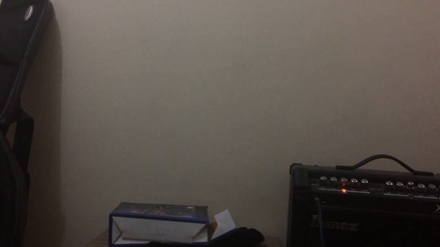 RG421EX w/ Dimarzio Illuminator Bridge Test смотреть онлайн