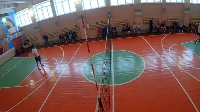 НеБухтим vs ТренерТим (разминка + первая партия) смотреть онлайн