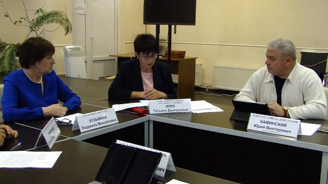 Депутаты рассмотрели ответ Мосгосстройнадзора на свое обращение смотреть онлайн