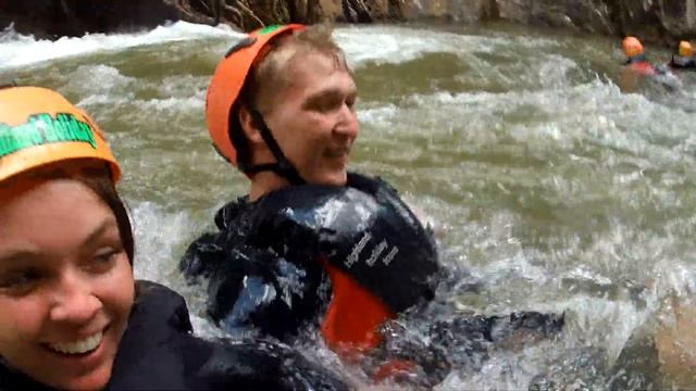 Каньонинг в Далате . Экстрим в Вьетнаме.Лучшее развлечение в Азии! смотреть онлайн