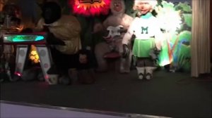 Showbiz pizza place (пиццерия с аниматрониками)