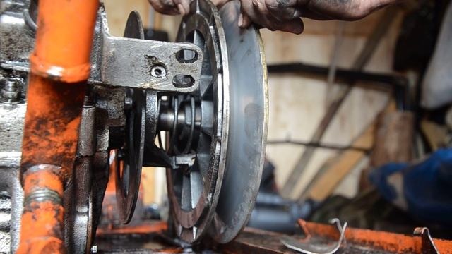 это нормально ? (ведомый вариатора) смотреть онлайн