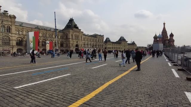 Сбой в МАТРИЦЕ на Красной площади в Москве, прямо перед парадом Победы 2022! смотреть онлайн