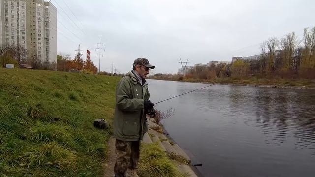 Окунь на микро Джиг-Риг. 16.10.2021 смотреть онлайн