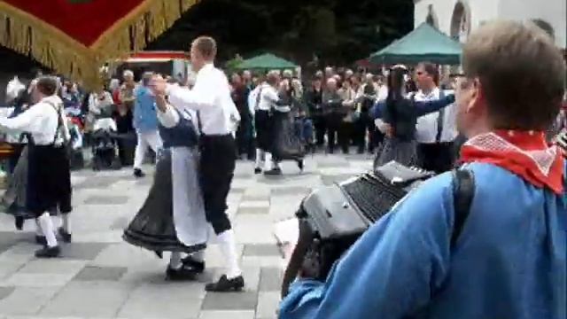 Chameleonic Morris Men: Bad Wildungen (Germany) Garden festival: 3.10.2010 смотреть онлайн