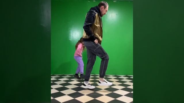 Стильные танцы??Шафл денс? смотреть онлайн
