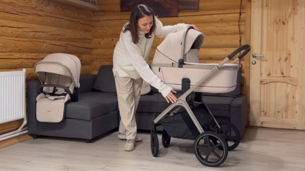 Коляска Carrello Vector подробный обзор Кати Малтыз