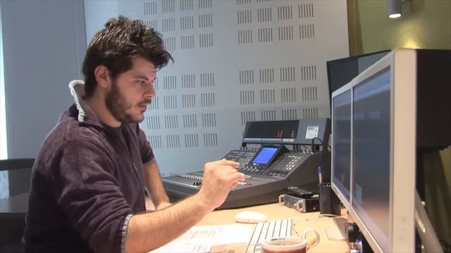 'Στο χωριό το Calvin Klein, το φωνάζουν Klein Mein!' смотреть онлайн