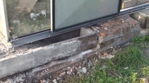 Ремонт фундамента у теплицы