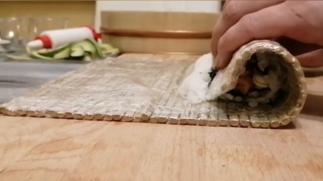 Как готовить роллы в стружке тунца смотреть онлайн