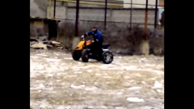 "Самодельный квадроцикл на базе ИЖ-Юпитер.wmv" смотреть онлайн
