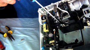 Замена лампы BENQ W1070. Чистка цветового колеса проектора. Чистка DLP chip.