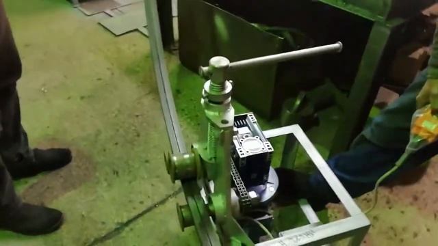 УТП 1 профилегиб для трубы, профиля и уголка смотреть онлайн