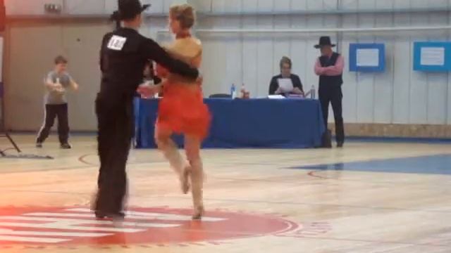 Couple Intermediate Crystal ECS смотреть онлайн