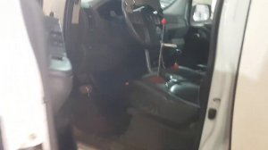 Были проведены подготовительные работы для сход-развала на Ниссан Патфайндер