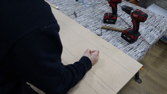 HOW TO MAKE AN UPHOLSTERED BED FRAME FROM SCRATCH | DIY BED FRAME | FaceliftInteriors смотреть онлайн