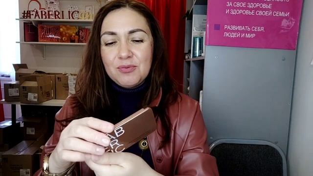 25 МЕГА ХИТОВ ФАБЕРЛИК. Пудра для лица Wet £ Dry Perfect Me смотреть онлайн