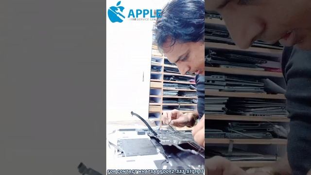 MacBook Pro A1398(2014/2015)Battery And Speakers Replacement смотреть онлайн