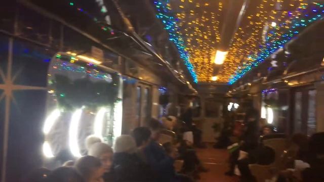 Метровагон 81-710 «Новогодний поезд» #6870 смотреть онлайн