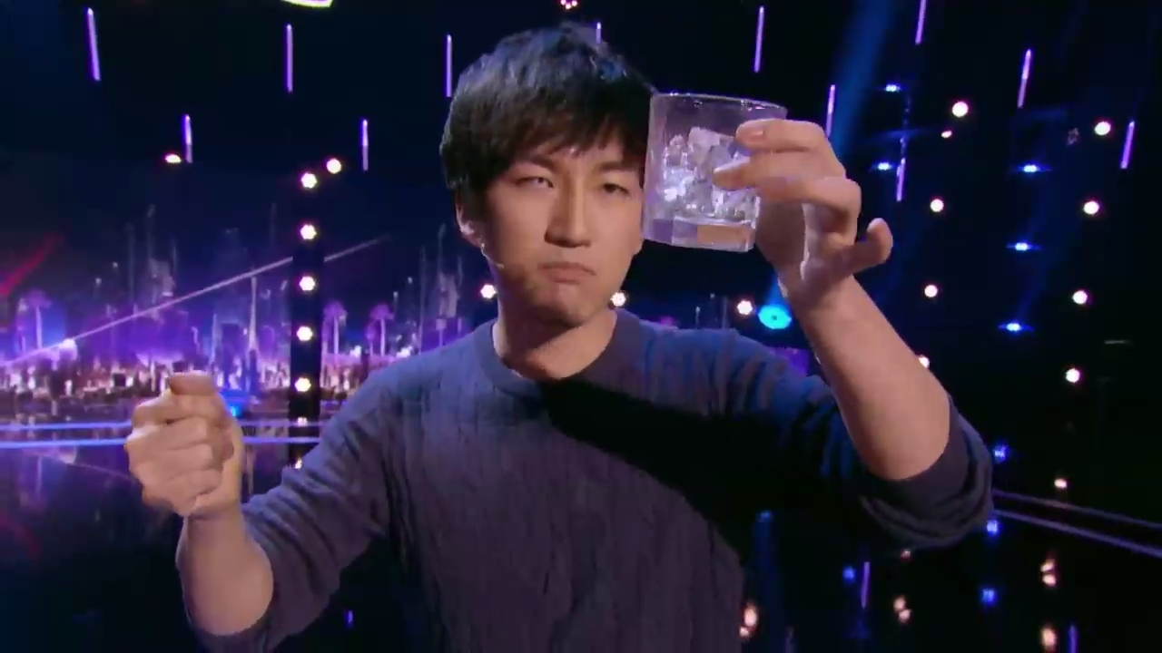 Воскрешение рыбки на шоу талантов смотреть онлайн