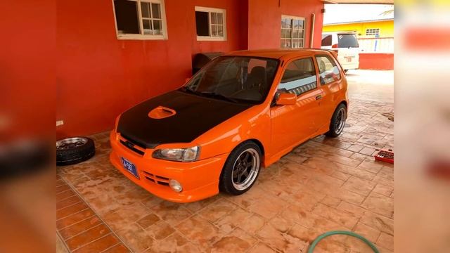 Toyota Starlet Glanza Aruba?? смотреть онлайн