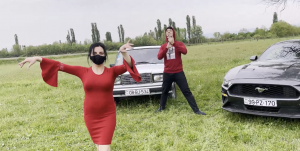 Девушка Танцует Очень Классно Чеченская Лезгинка 2023 Влюблен ALISHKA Chechen Dance Lezginka Music