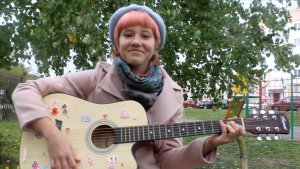 Группа Дайте танк песня "Маленький"