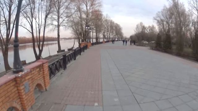 Cyclist's diary. Рыжее Солнце и Пепельный Лед. Оболонская набережная. Ранняя весна смотреть онлайн