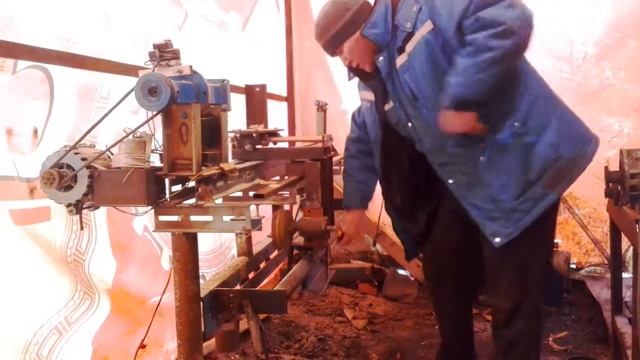 Каретка токарного станка по дереву смотреть онлайн