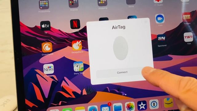 Unboxing Apple AirTag and Leather Key Ring смотреть онлайн