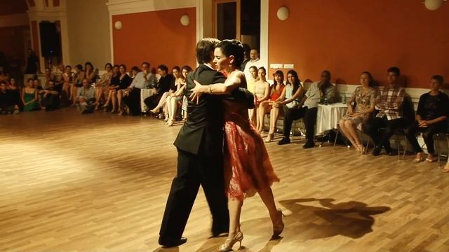 Dominic Bridge y Cecilia Piccinni - Tango Cazino 2014 - 2/4 смотреть онлайн