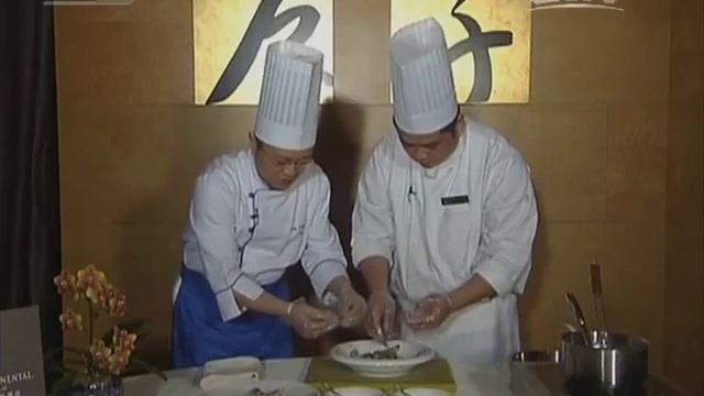 Жареные огурцы с двухстворчатыми моллюсками смотреть онлайн