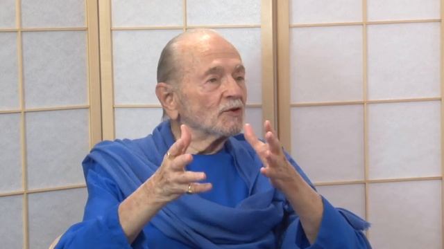 Удовлетворенность - высшая добродетель. Спросите меня об истине 96. Свами Криянанда смотреть онлайн