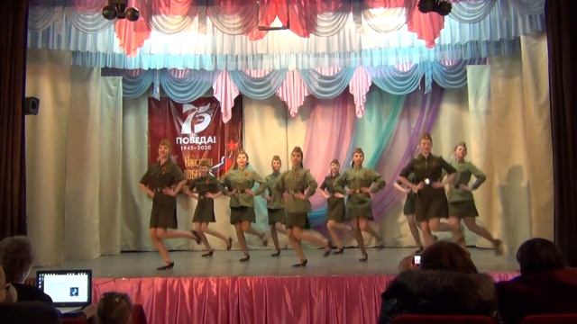 Хореографический ансамбль "Варенька". Танец "Катюша" смотреть онлайн
