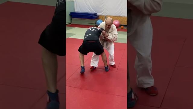 Сделаю сильнее в инст:kran.mma #kranmma #кранмма #борьба #борец #самбо #дзюдо #дед смотреть онлайн