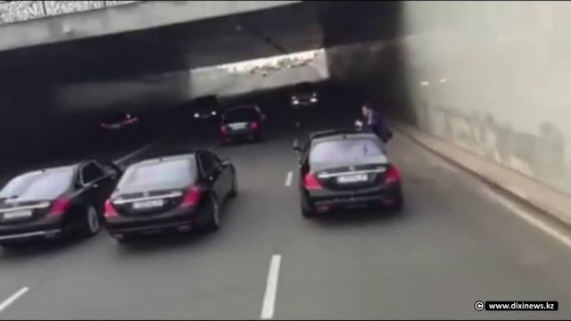 Свадебный кортеж в Астане и дрифт в Алматы смотреть онлайн