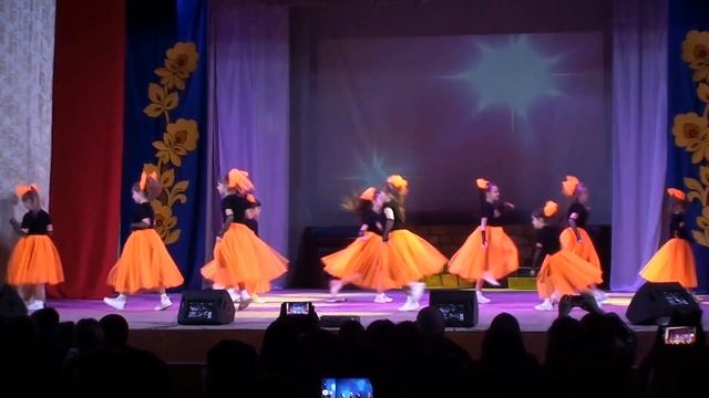 Танец "Модницы" смотреть онлайн