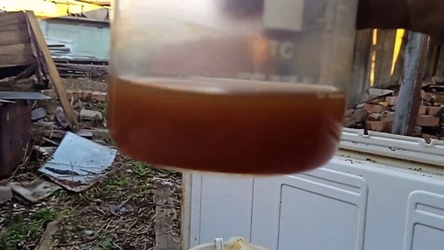 трехвалентное железо растворяется в горячей воде. если Кислотно щелочной баланс равен Пш 6. смотреть онлайн