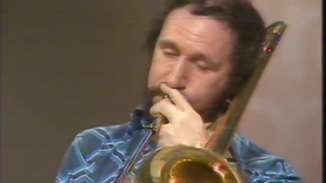 Chris Hodgkins Band on Forum HTV 30th March 1977. смотреть онлайн