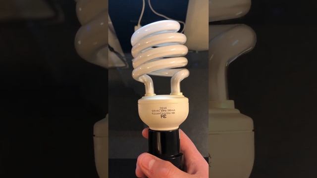 My GE 26w CFL Went EOL!!! смотреть онлайн