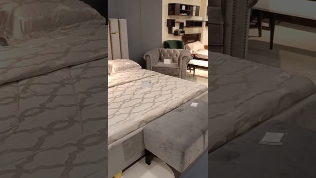 Supreme King Size Bed смотреть онлайн