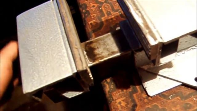 СЛЕСАРНЫЕ ТИСКИ СВОИМИ РУКАМИ . Homemade Vise