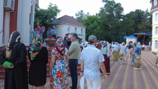 СЕЛО ДИВНОМОРСКОЕ 🤔КРЕСТНЫЙ ХОД В ХРАМЕ СЕРГИЯ РАДОНЕЖСКОГО 🤲#дивноморское #черноеморе#дивноморск смотреть онлайн