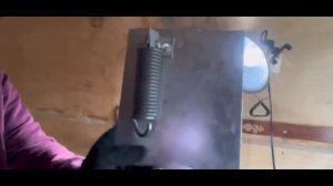 я сделал пружинный костюм (I Made a Springlock Suit) — на русском