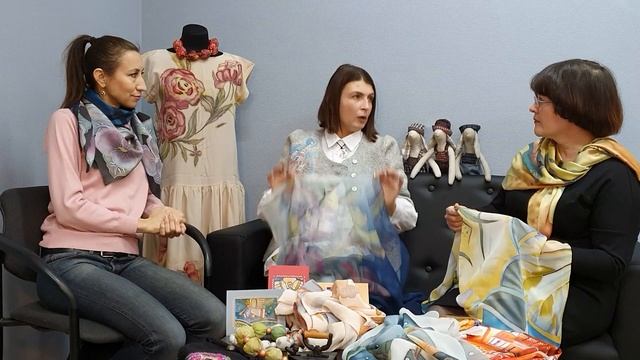 Разговор с художником-графиком Натальей Шемякиной о технике батик Часть 1 смотреть онлайн