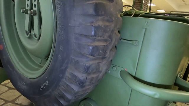 "Виллис" Маршала Рокоссовского, подробный обзор армейского внедорожника смотреть онлайн