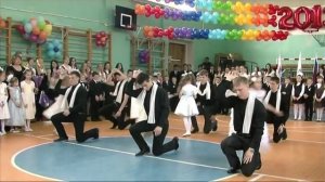 Кузьмоловская СОШ №1 Танец 11 и 1 классов