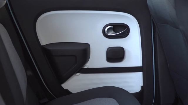 2017 Renault Twingo EDC (Italy) - Driving, Interior & Exterior смотреть онлайн
